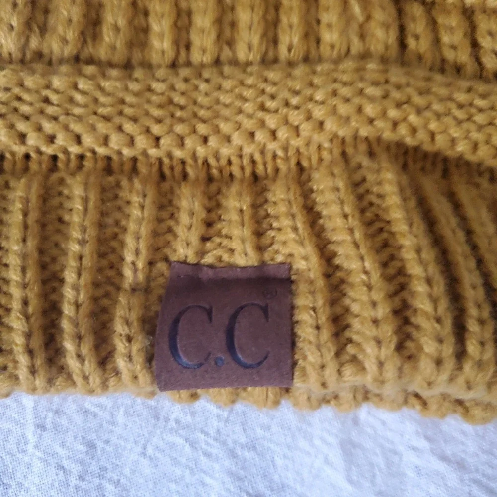 C.c.‎ Boutique Mustard Beanie With Faux Fur